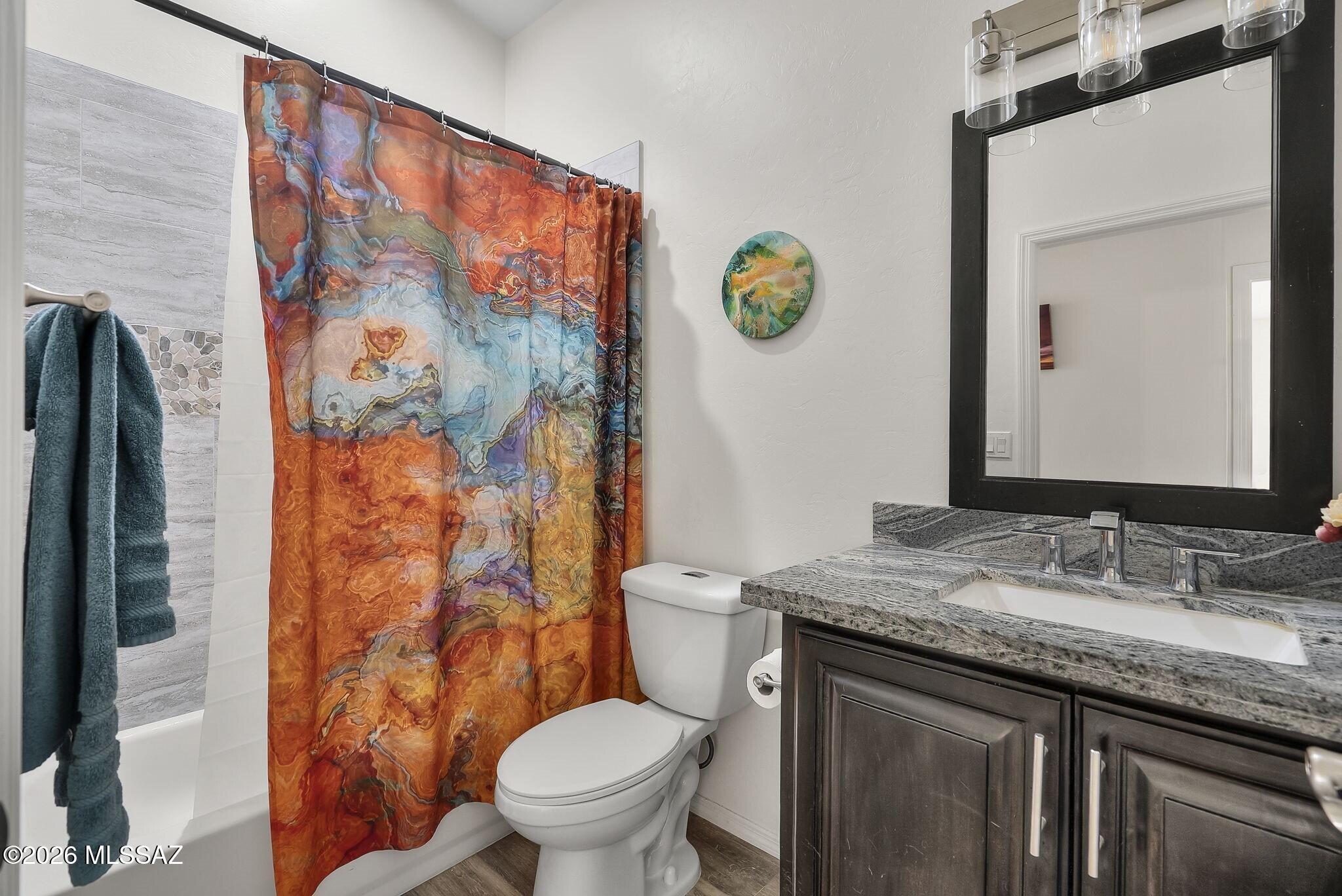 1752 Circulo Agua Blanca Rio Rico, AZ 85648 - Photo 18 of 41 Guest Bathroom