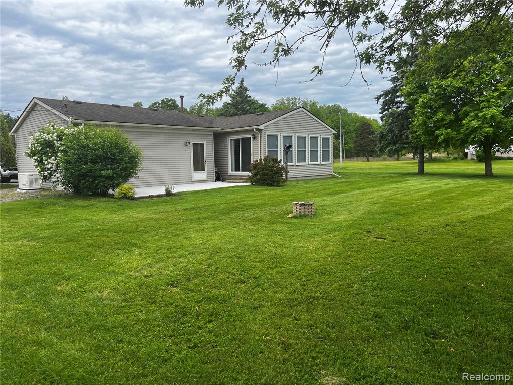 14924 Hough Road Allenton, MI 48002 - Photo 2 of 17 Gallery Image 2