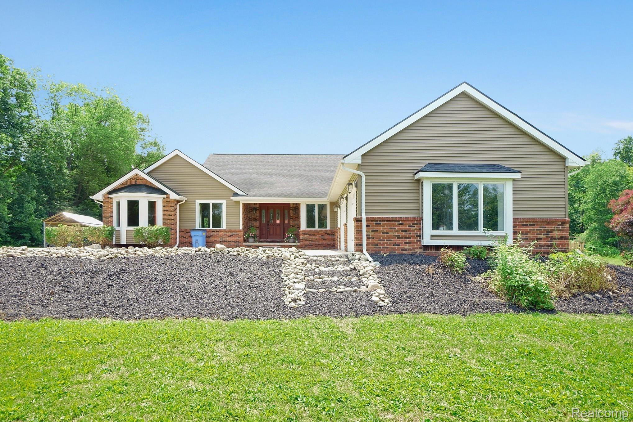 6333 Hartland Road Fenton, MI 48430 - Photo 42 of 59 Photo Jul 09, 1 38 53 PM.jpg