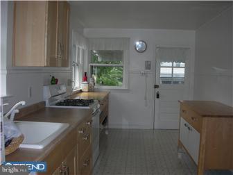 7641 Levis Road Cheltenham, PA 19012 - Photo 4 of 10 Kitchen
