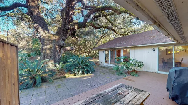 $803,500 | 305 Old Plantation Road, Jekyll Island, GA 31527
