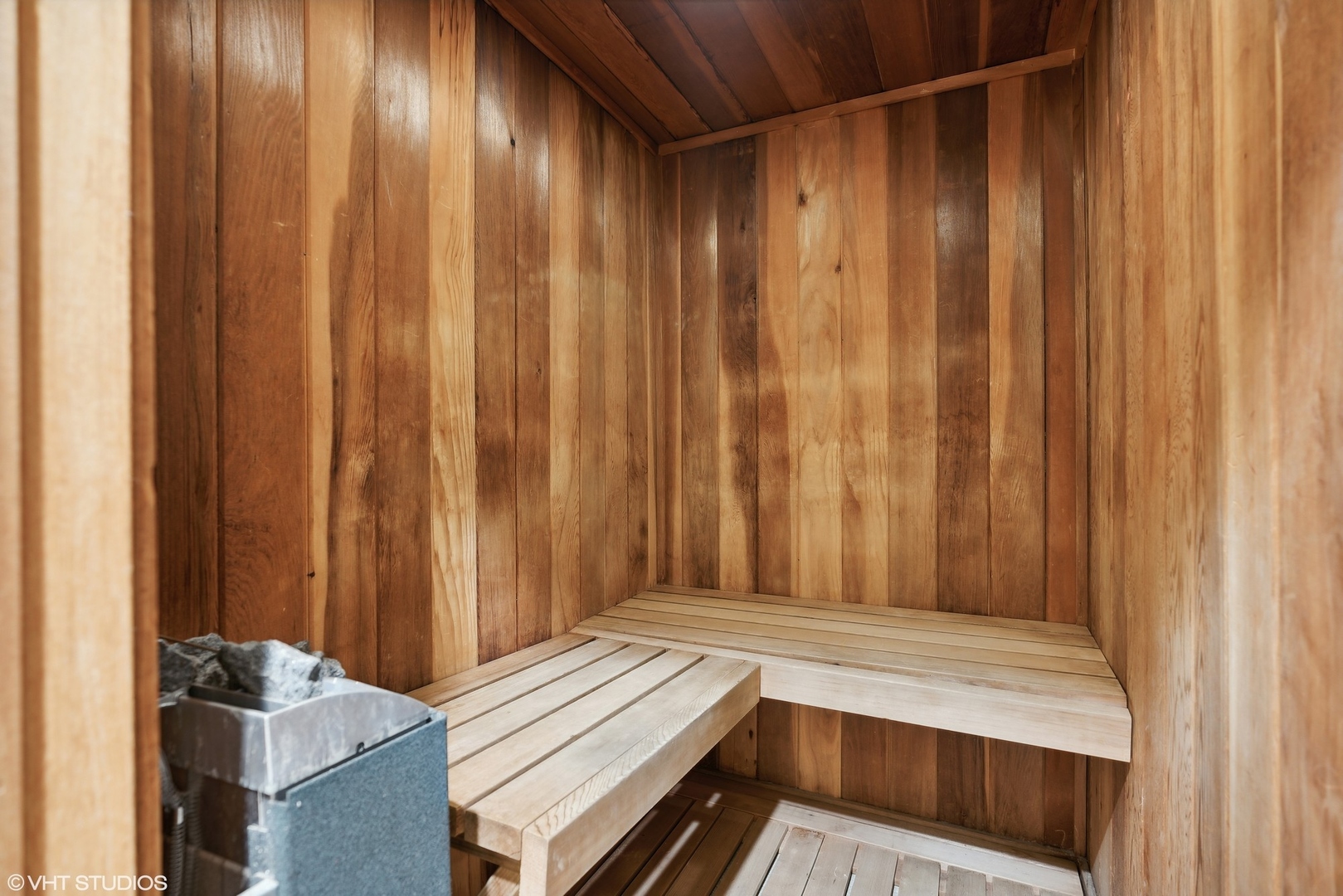 360 East Randolph Street, Unit 1208 Chicago, IL 60601 - Photo 23 of 27