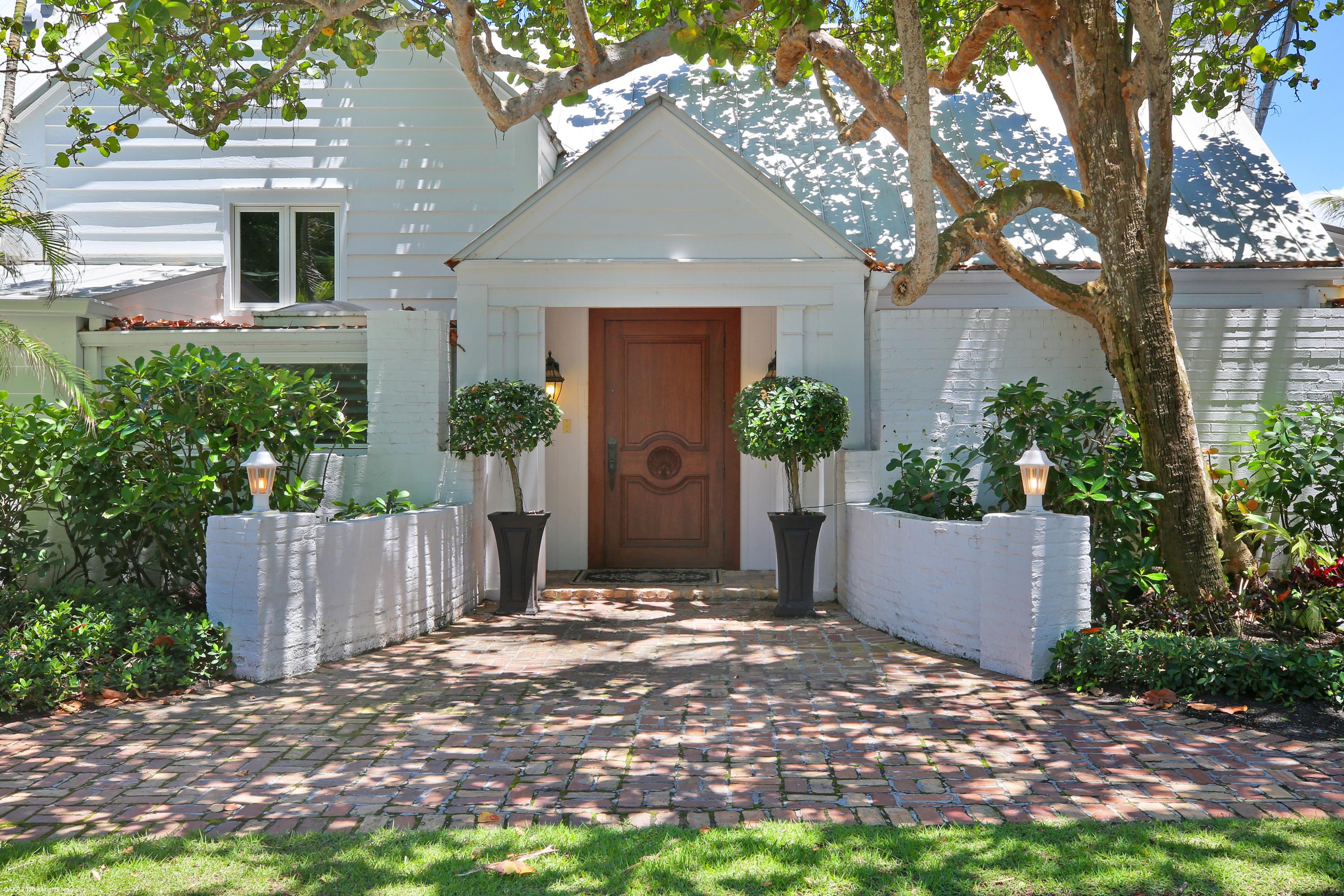 365 South Beach Road Hobe Sound, FL 33455 - Photo 1 of 1 Front Entry