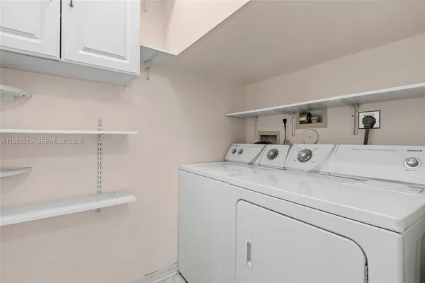 $4,500 | 1560 Seagrape Way, Hollywood, FL 33019