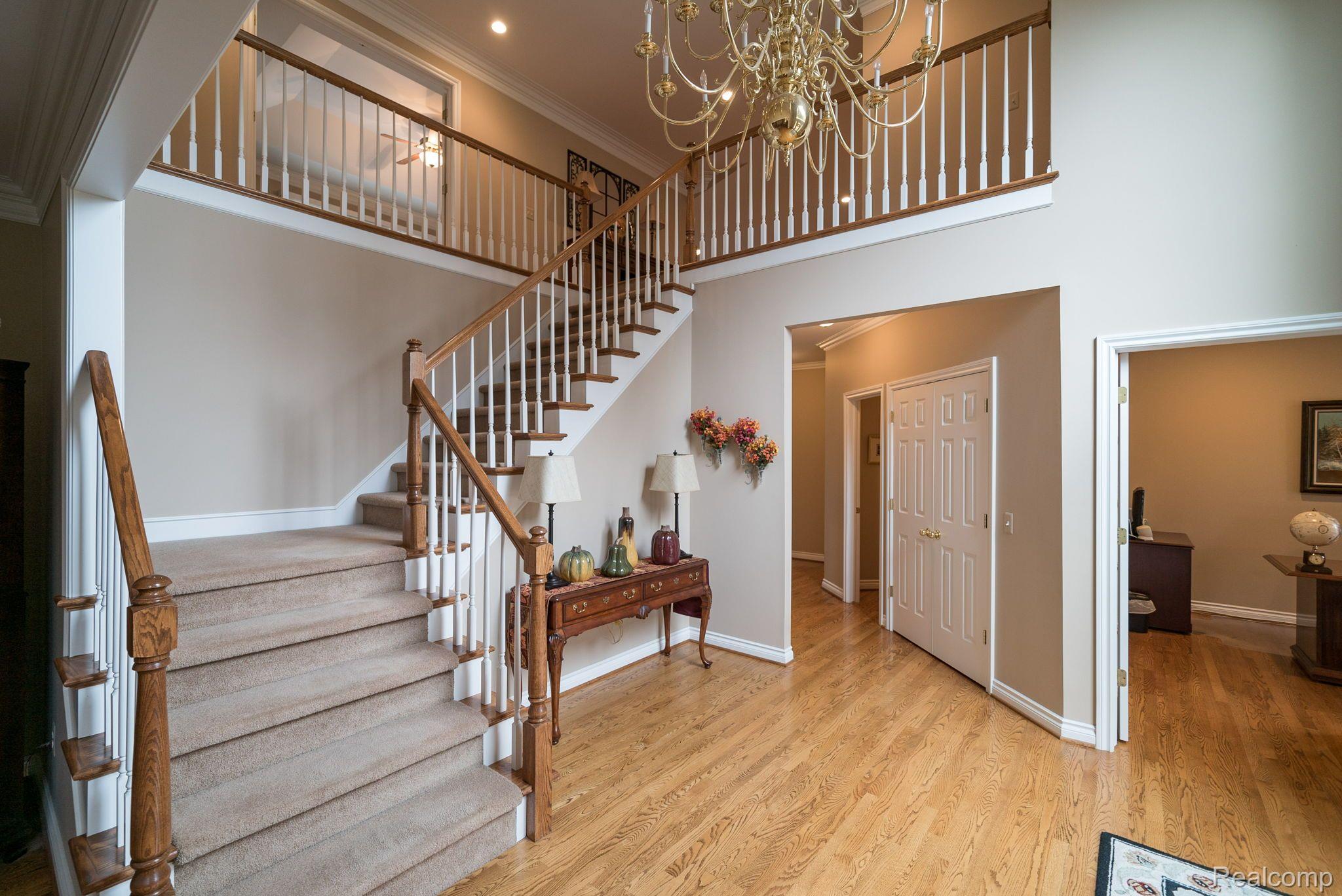 1619 Springview Court Rochester, MI 48307 - Photo 29 of 62 Gallery Image 29
