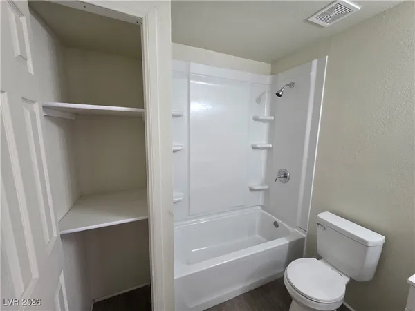 $1,285 | 5483 Requa Avenue, Las Vegas, NV 89110