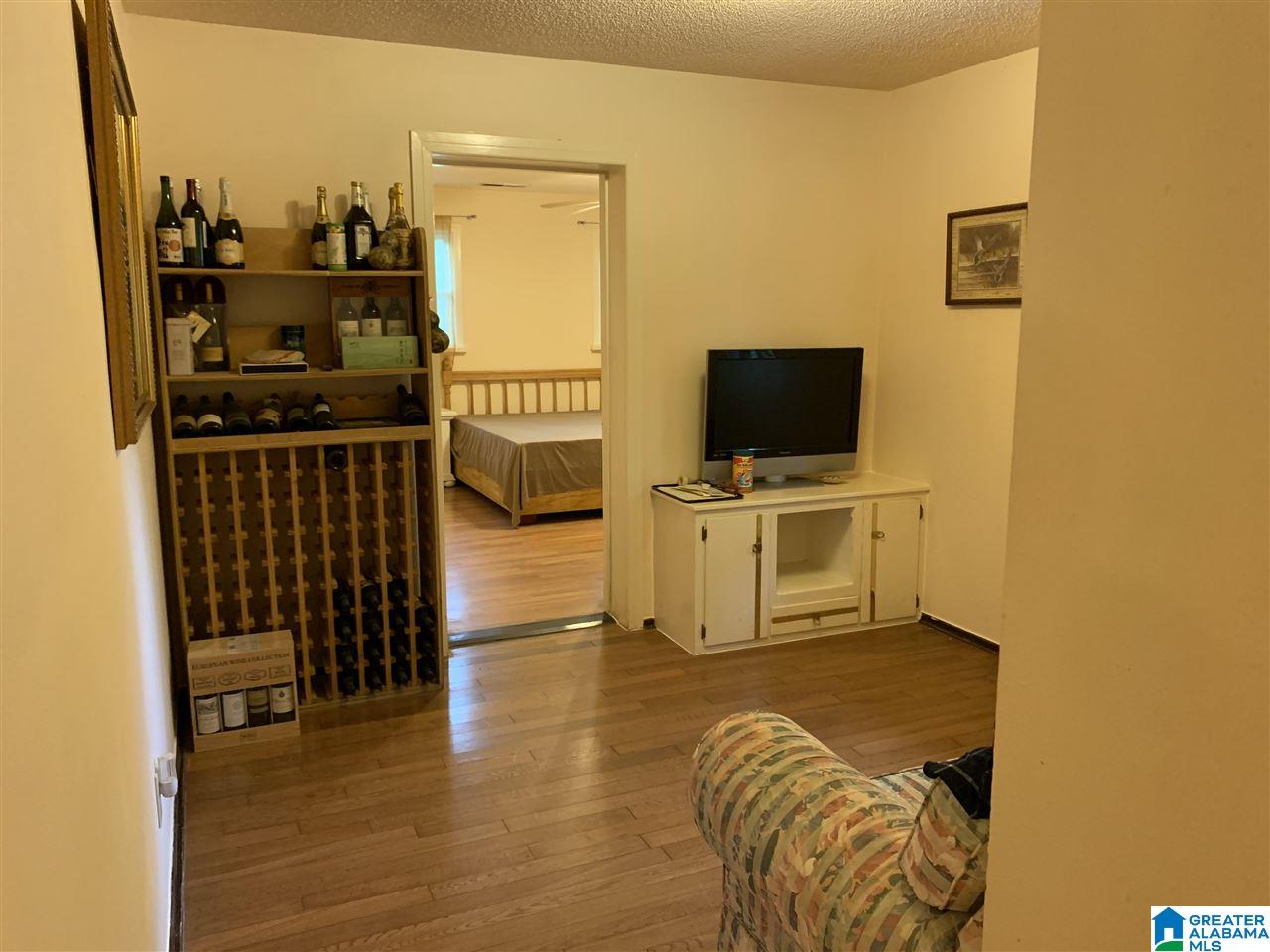 2152 Chapel Hill Road Birmingham, AL 35216 - Photo 10 of 36