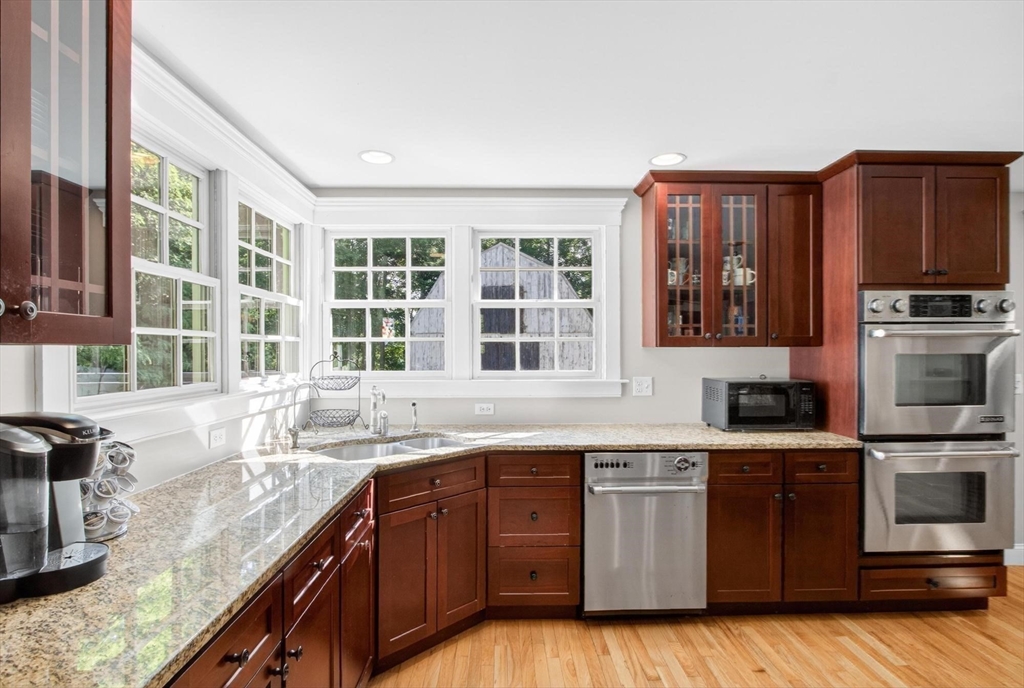 270 Groton Road Westford, MA 01886 - Photo 9 of 40