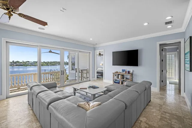 $29,450,000 | 17667 Southeast Federal Highway, Jupiter, FL 33469