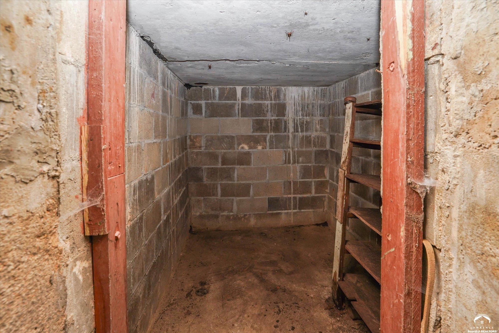 230 Elmore Street Lecompton, KS 66050 - Photo 26 of 32