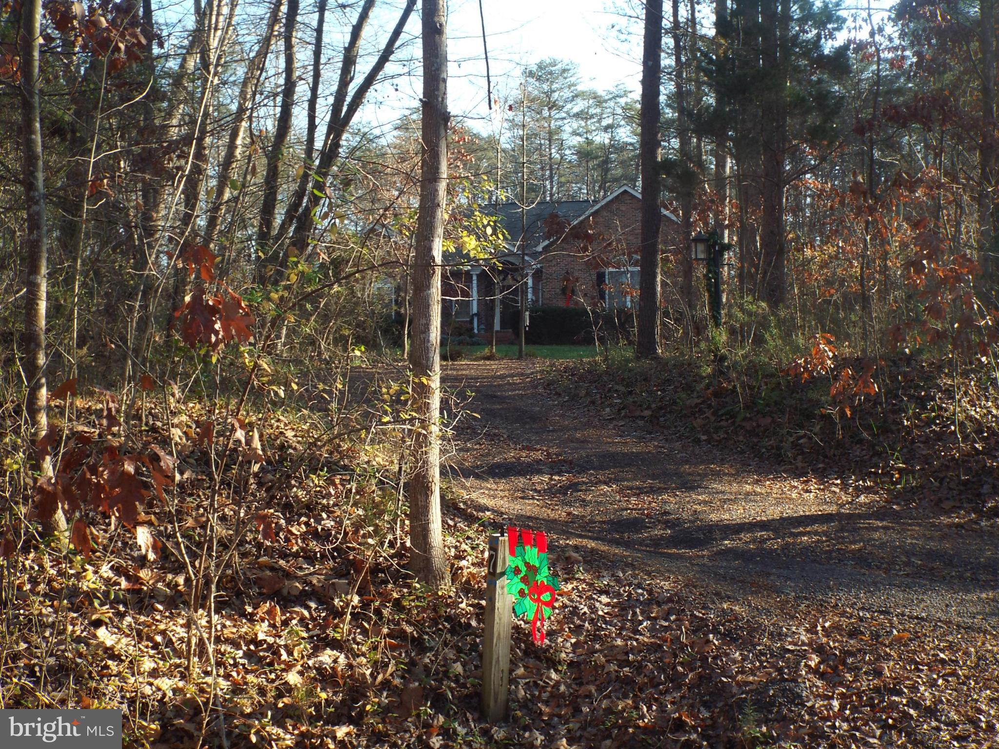 8 Rapidan Road Locust Grove, VA 22508 - Photo 19 of 26 10 Rapidan - neighbor on the right