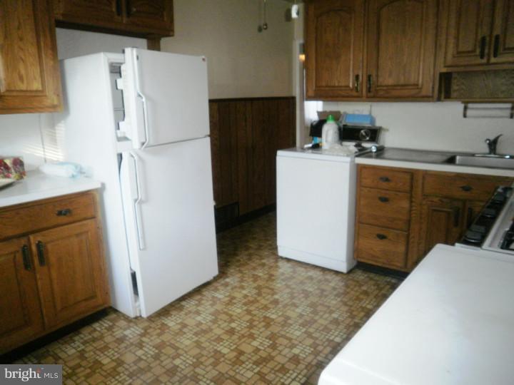 1445 Watson Road Sharon Hill, PA 19079 - Photo 12 of 19 Gallery Image 12