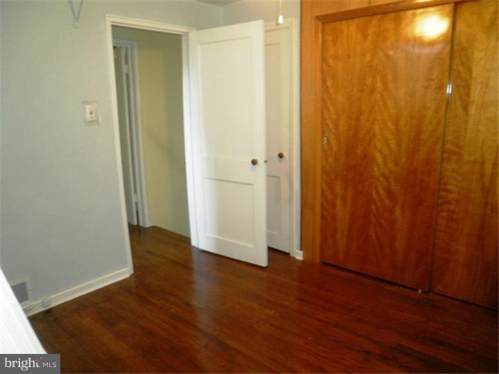 1445 Watson Road Sharon Hill, PA 19079 - Photo 13 of 19 Gallery Image 13
