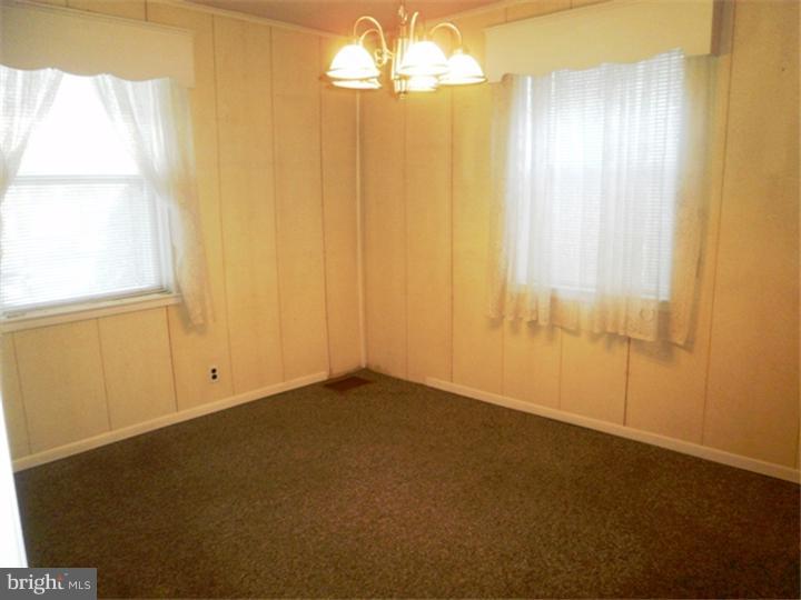 1445 Watson Road Sharon Hill, PA 19079 - Photo 5 of 19 Gallery Image 5