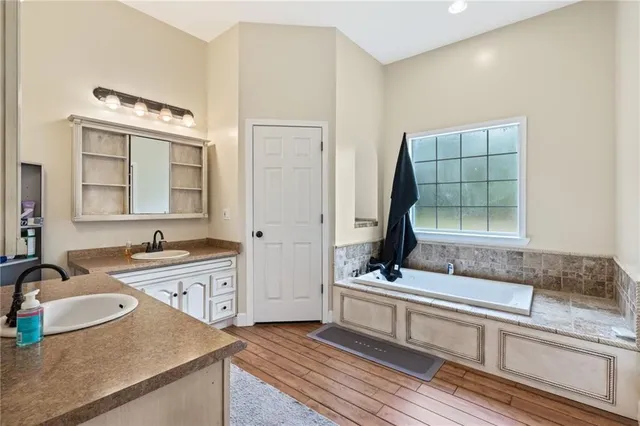 $750,000 | 166 Freedom Lane, Commerce, GA 30530