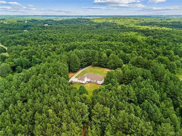 $750,000 | 166 Freedom Lane, Commerce, GA 30530