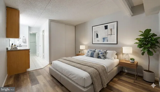 $1,599 | 75 South Reynolds Street, Unit 306, Alexandria, VA 22304