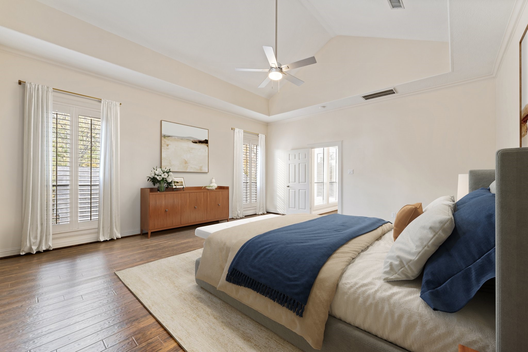 5422 Gibson Street, Unit A Houston, TX 77007 - Photo 20 of 42 Primary bedroom virtually staged.