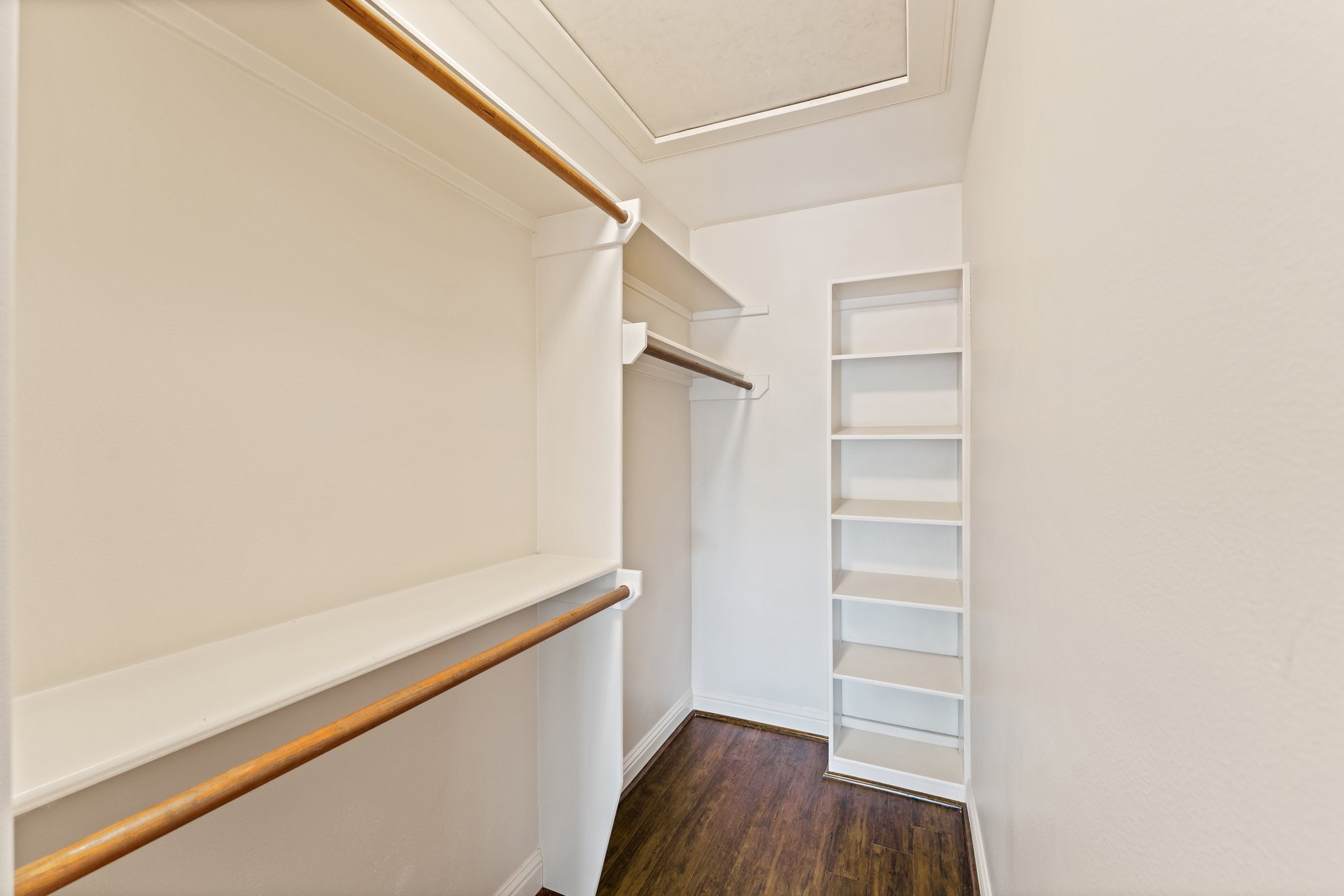 5422 Gibson Street, Unit A Houston, TX 77007 - Photo 39 of 42 Bedroom four closet.