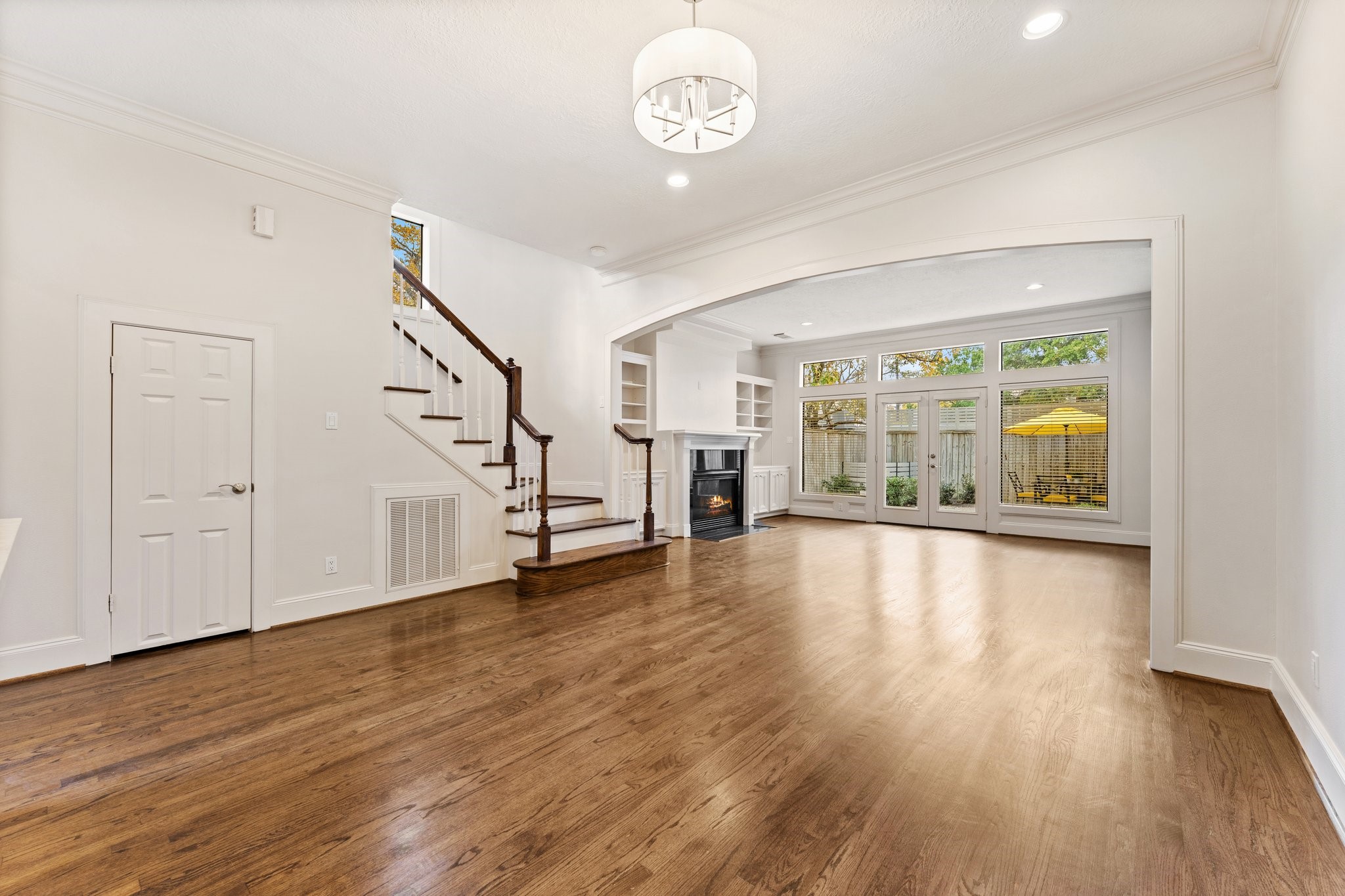 5422 Gibson Street, Unit A Houston, TX 77007 - Photo 42 of 42 Great open floor plan and double french doors that lead to large backyard.