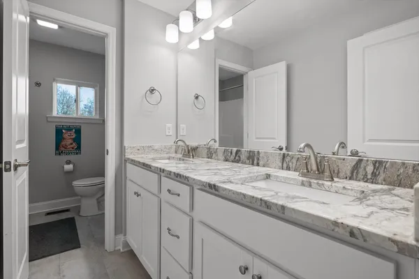 $400,000 | 2924 Old Britain Circle, Chattanooga, TN 37421