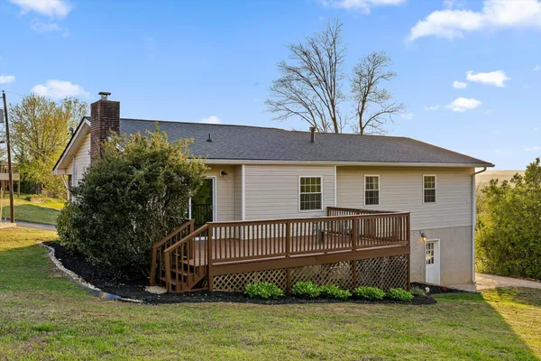 $400,000 | 2924 Old Britain Circle, Chattanooga, TN 37421