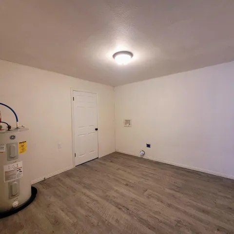 $109,900 | 1615 Grant Street, Levelland, TX 79336