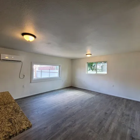 $109,900 | 1615 Grant Street, Levelland, TX 79336