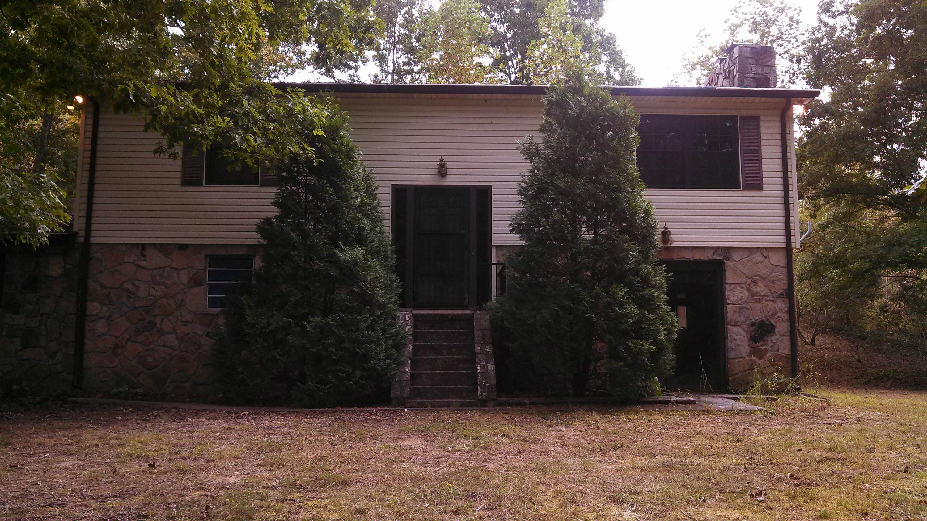 192 Williams Road Philadelphia, TN 37846 - Photo 1 of 17 front of house
