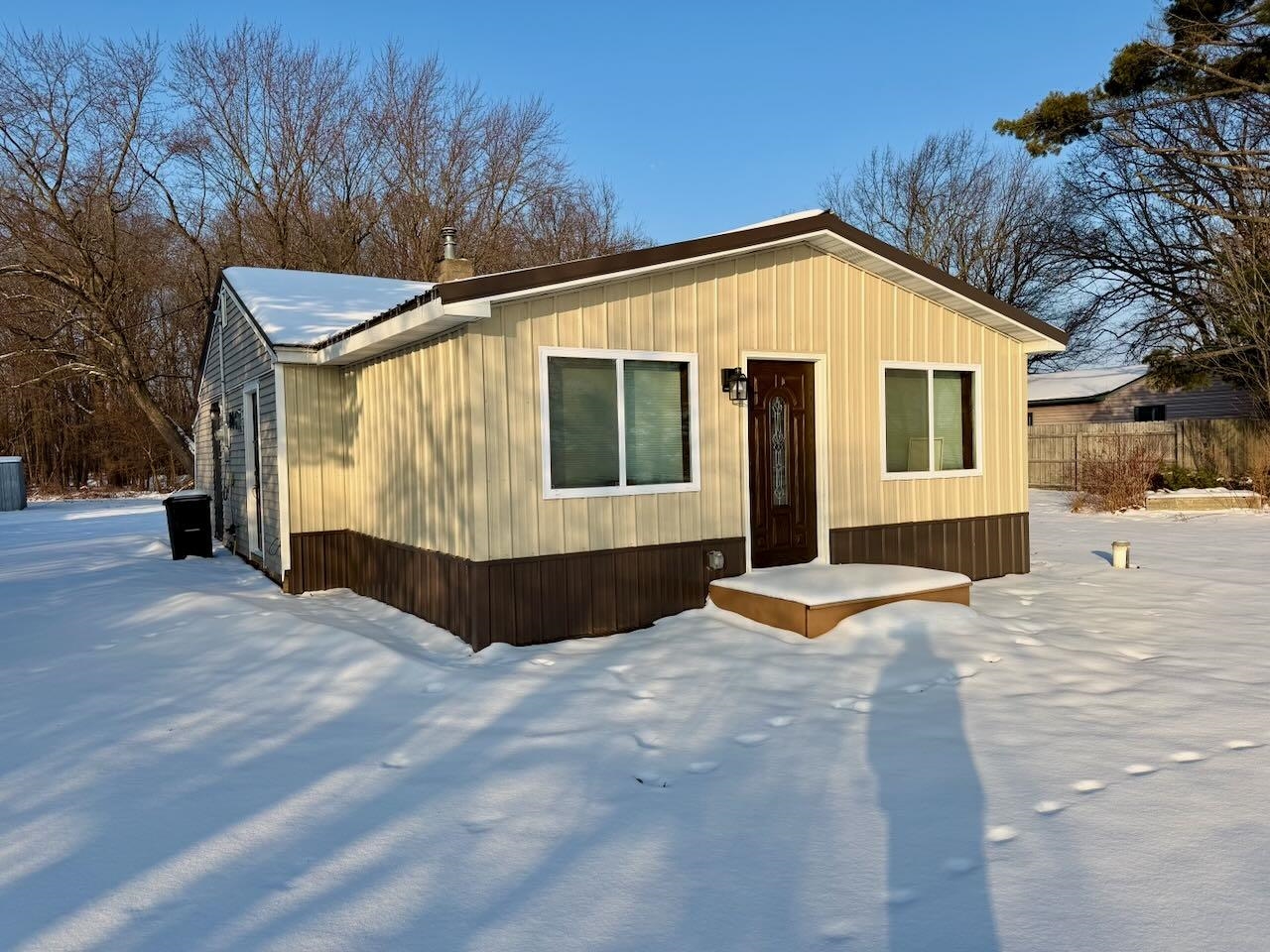 6262 South State Road Bancroft, MI 48414 - Photo 3 of 23 50196969-04a6285c-8077-495c-b38d-ad68f30d7b1f.JPG