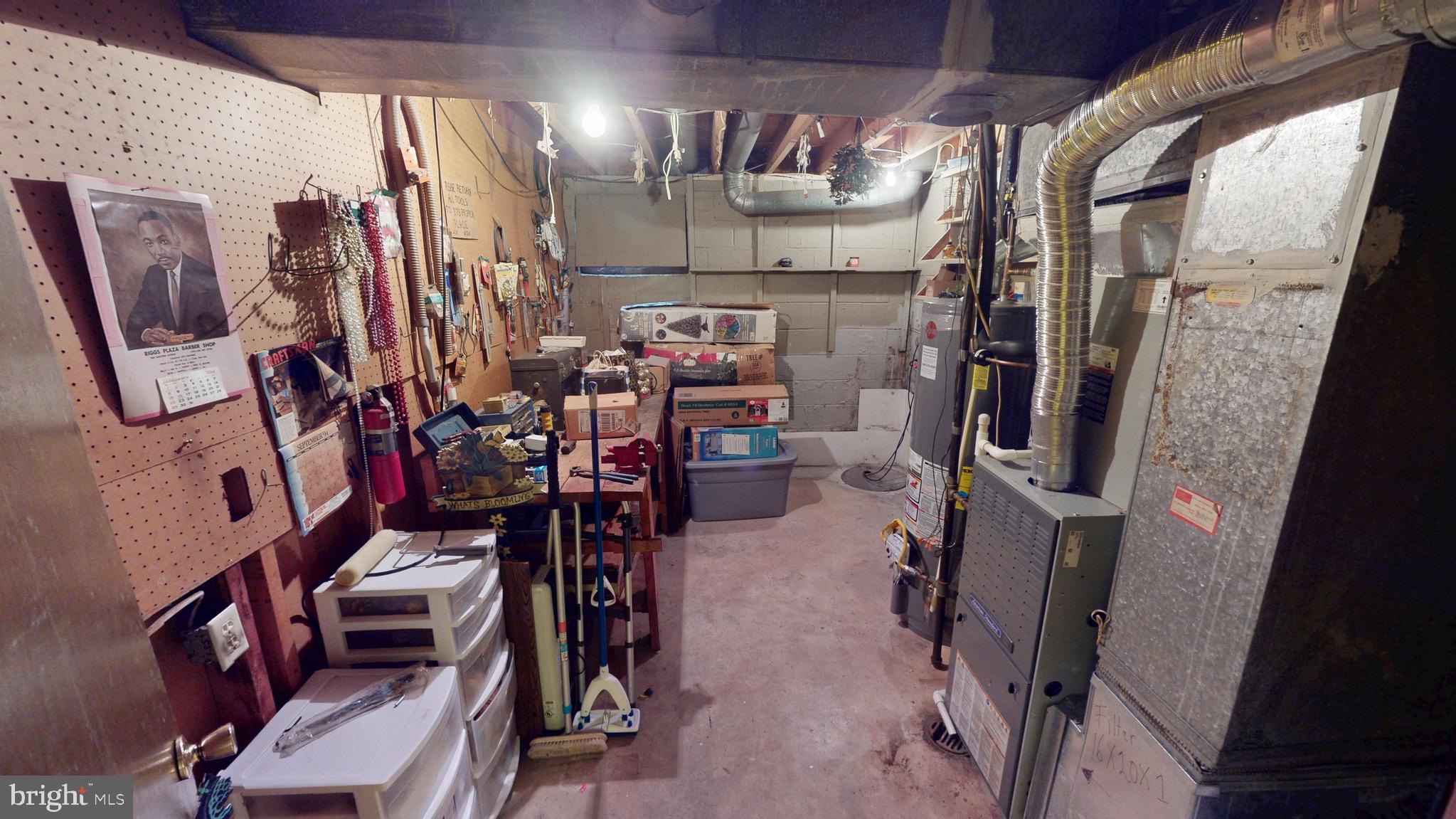 6911 Good Luck Road Hyattsville, MD 20784 - Photo 80 of 94 a view of a room with gym equipment