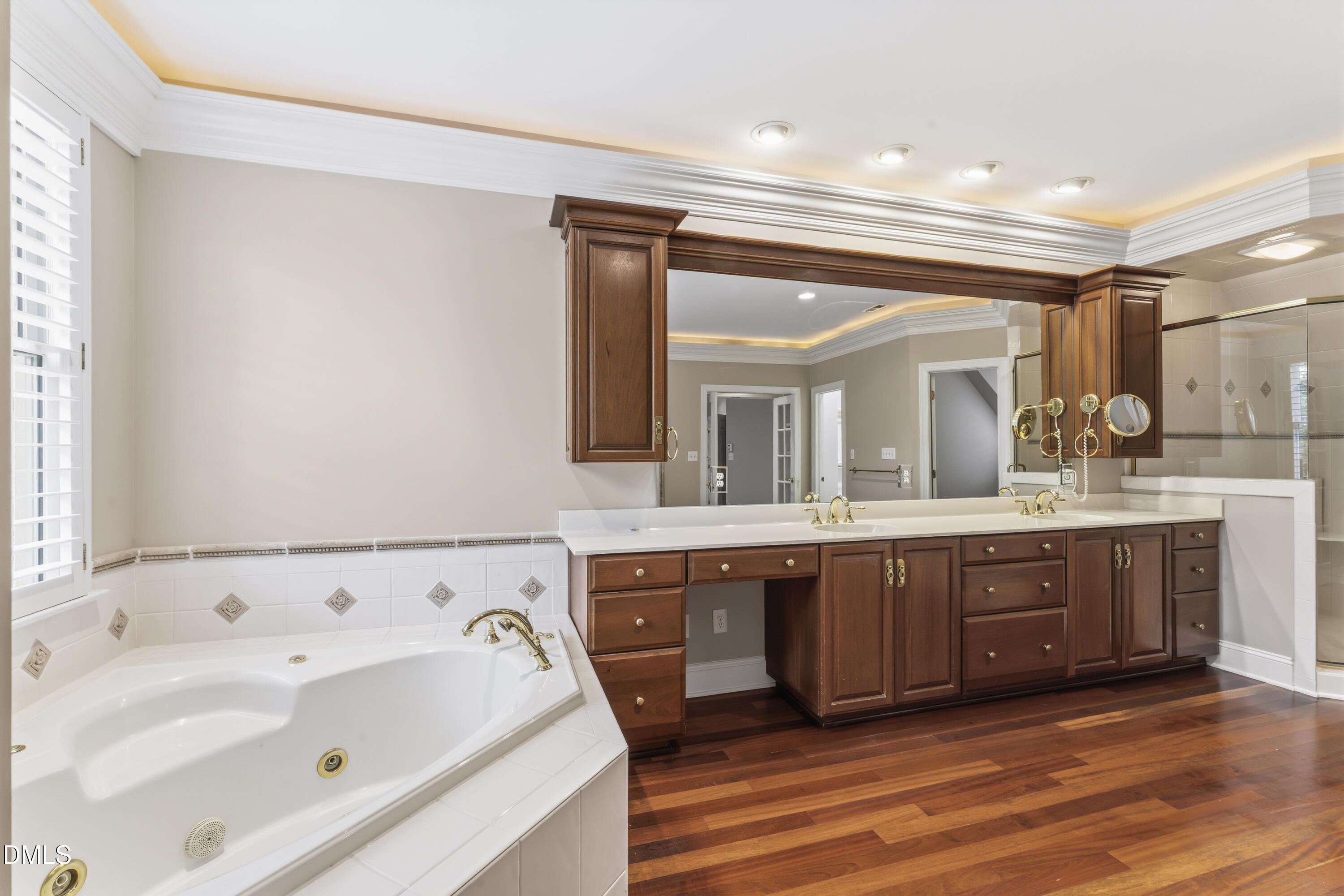 303 Pond Bluff Way Cary, NC 27513 - Photo 45 of 106 photos_high_resolution_DSC07387