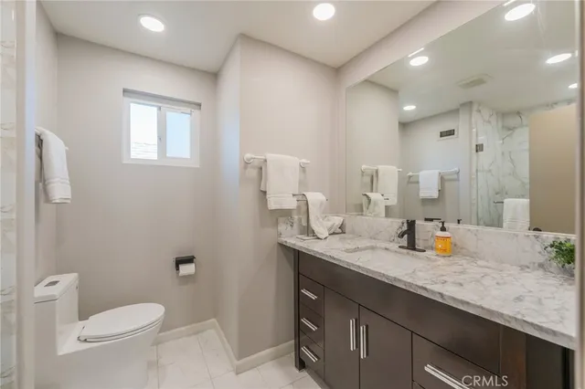 $2,450,000 | 3962 Mistral Drive, Huntington Beach, CA 92649