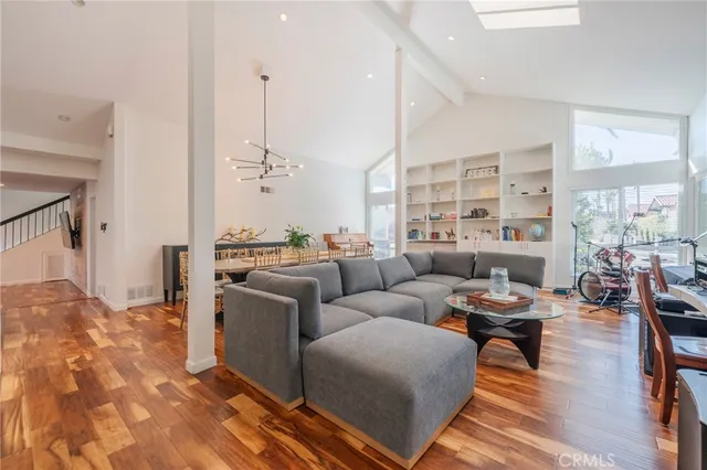 $2,450,000 | 3962 Mistral Drive, Huntington Beach, CA 92649