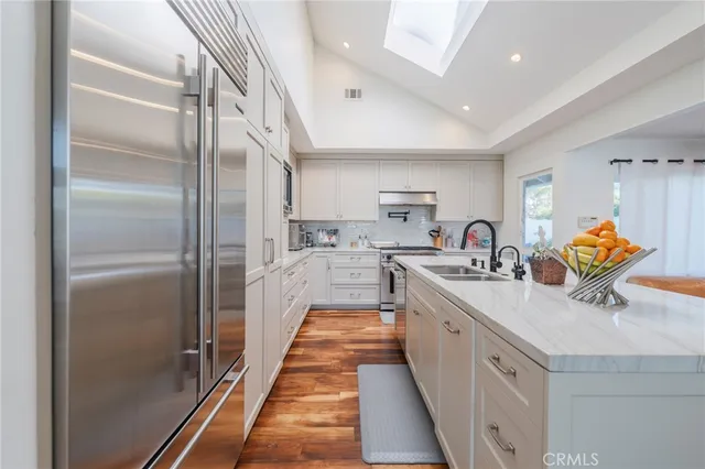 $2,450,000 | 3962 Mistral Drive, Huntington Beach, CA 92649