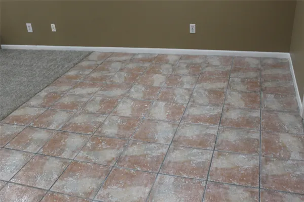 $255,000 | 111 Trentwood Circle, Victoria, TX 77901