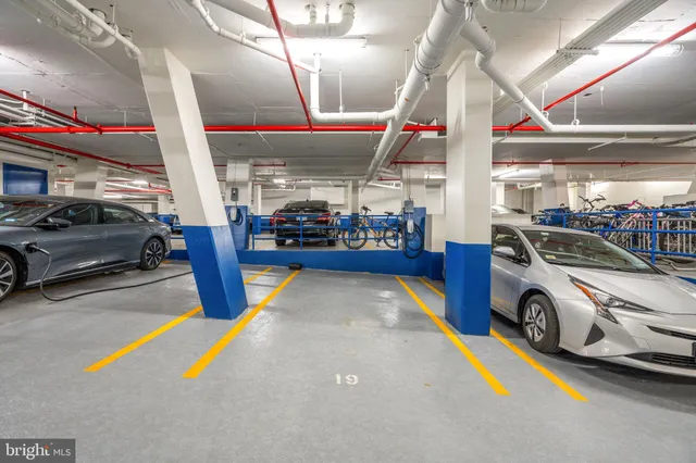 $479,000 | 955 26th Street Northwest, Unit 707, Washington, DC 20037