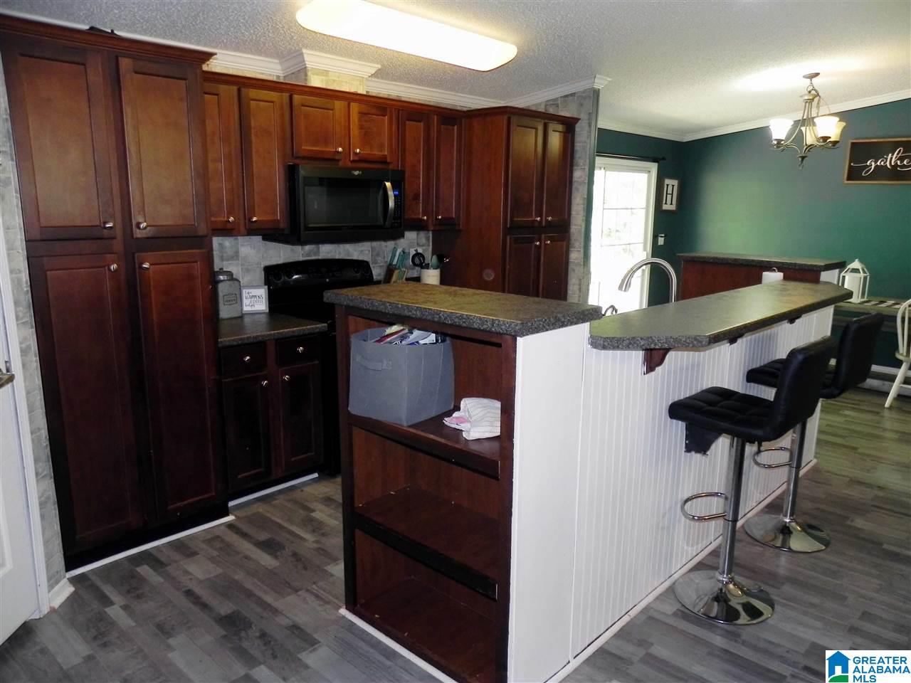 76 Royal Trail Ohatchee, AL 36271 - Photo 8 of 38