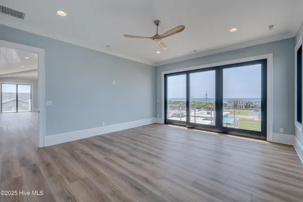 $2,349,000 | 107 Raleigh Avenue, Surf City, NC 28445