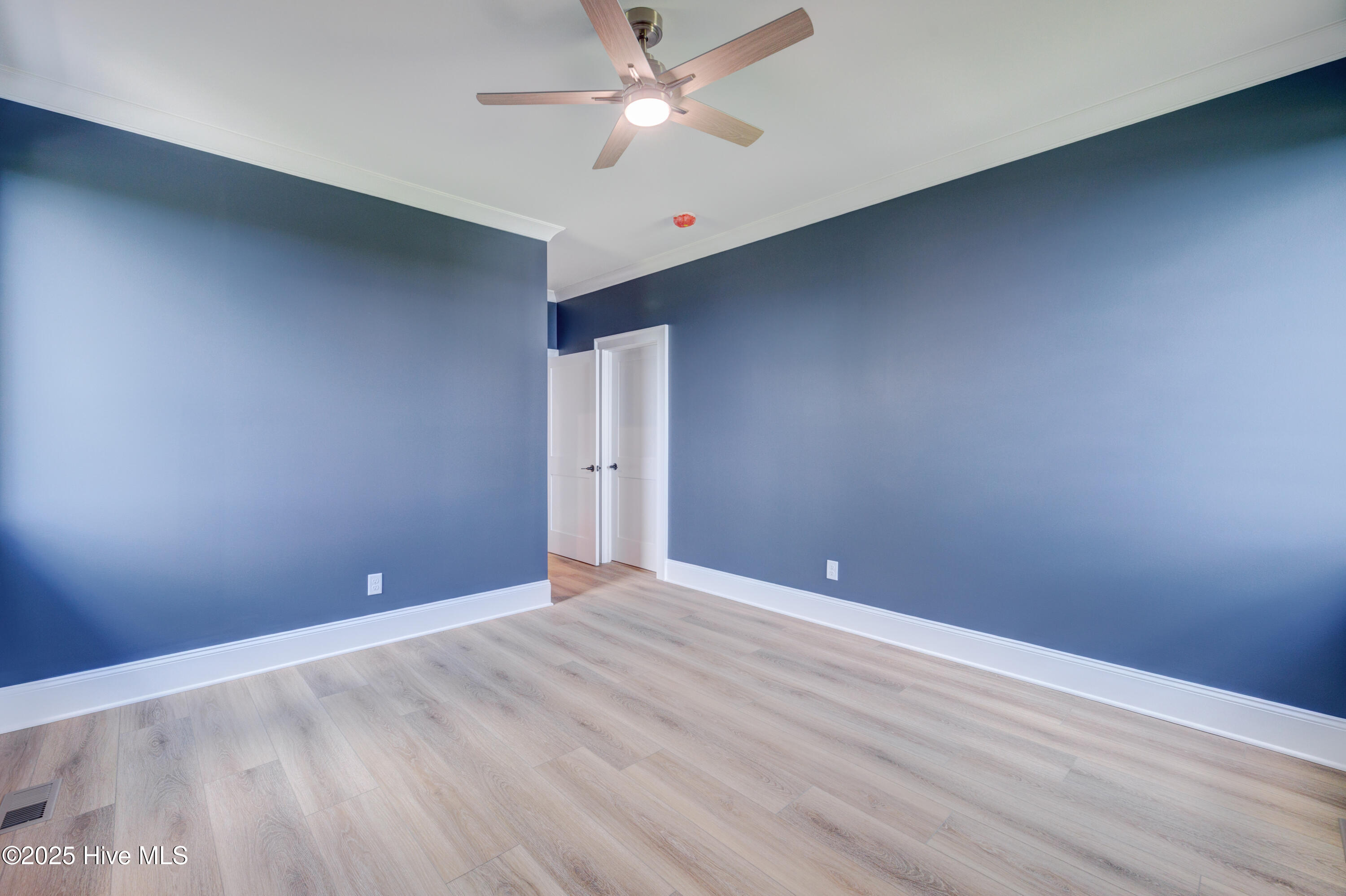 107 Raleigh Avenue Surf City, NC 28445 - Photo 46 of 72 Bedroom 3