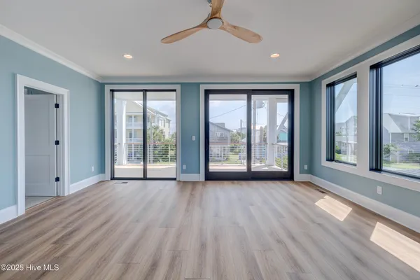 $2,349,000 | 107 Raleigh Avenue, Surf City, NC 28445