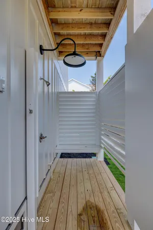 $2,349,000 | 107 Raleigh Avenue, Surf City, NC 28445