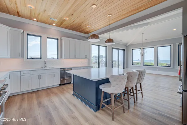 $2,349,000 | 107 Raleigh Avenue, Surf City, NC 28445