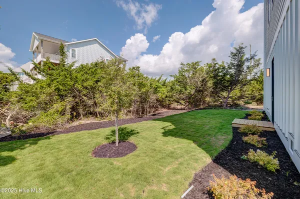 $2,349,000 | 107 Raleigh Avenue, Surf City, NC 28445