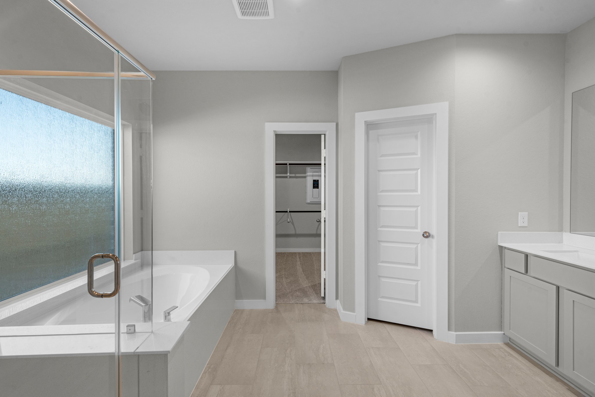 2129 Sunflower View Street Brookshire, TX 77423 - Photo 16 of 29 a bathroom with a sink and a mirror