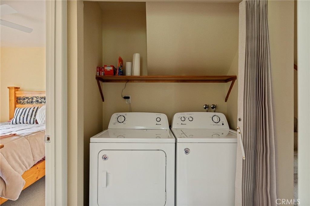 1108 Grass Valley Road Lake Arrowhead, CA 92352 - Photo 62 of 70 Laundry