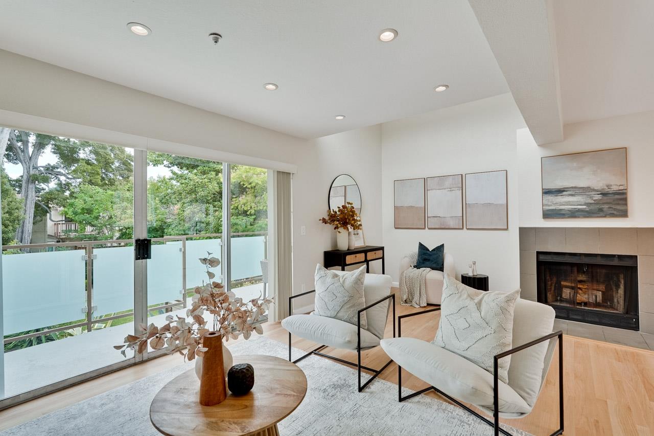 363 North Rengstorff Avenue, Unit 4 Mountain View, CA 94043 - Photo 3 of 54