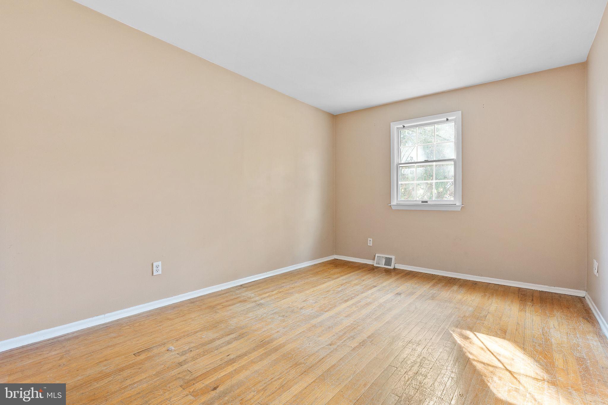 440 Devon Drive Exton, PA 19341 - Photo 18 of 28 Second Floor Bedroom #4