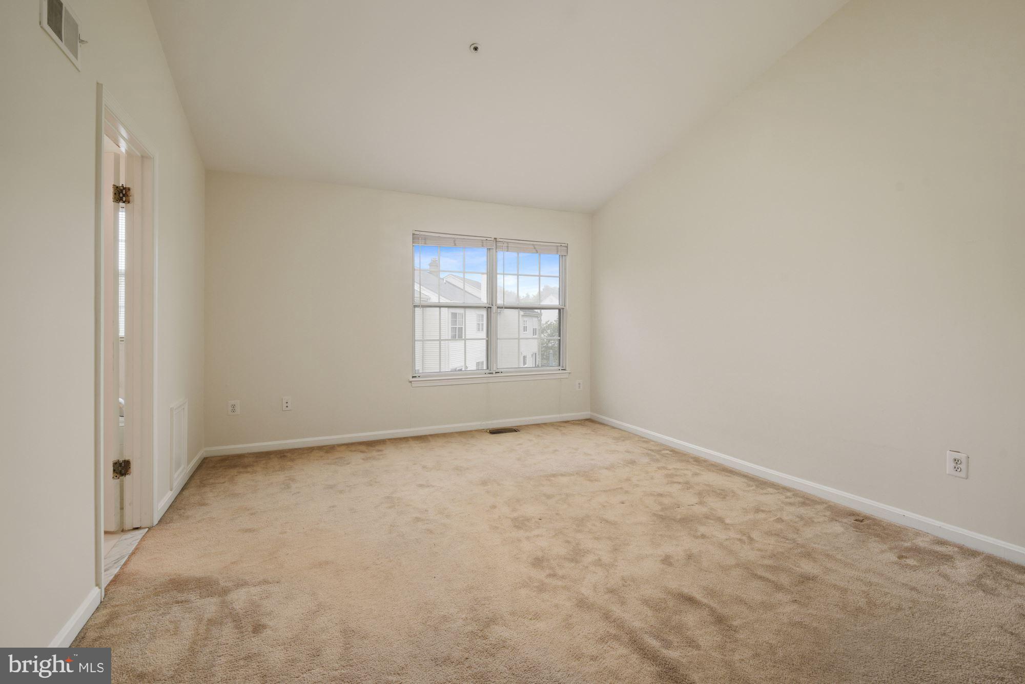 9317 Frensham Court Laurel, MD 20708 - Photo 19 of 31