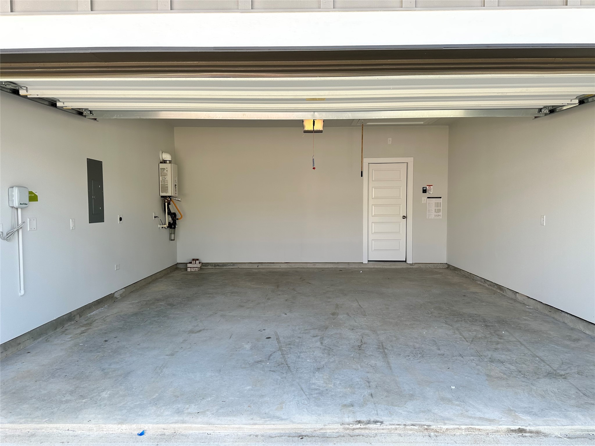 21619 Flannel Bush Lane Cypress, TX 77433 - Photo 29 of 34 a view of utility room